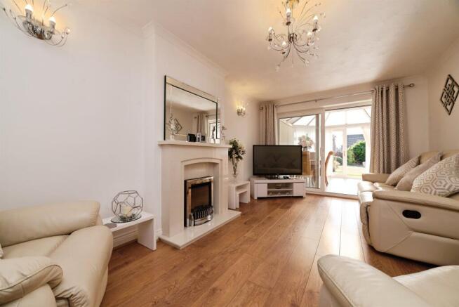 2 bed Semi-Detached Bungalow for sale Image 2