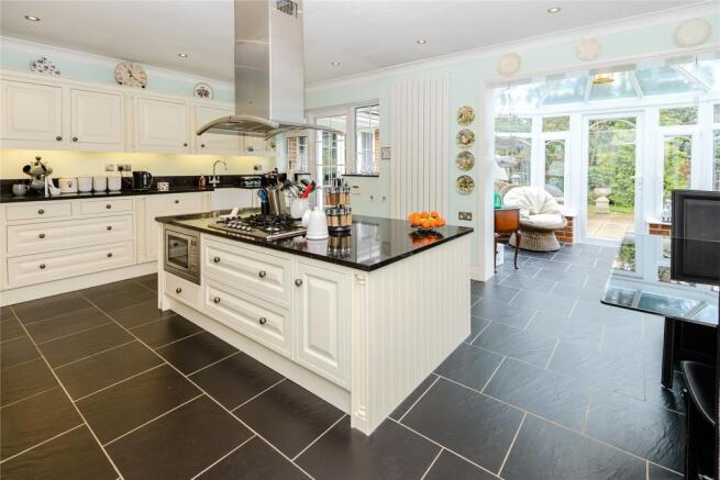 Kitchen/Breakfast