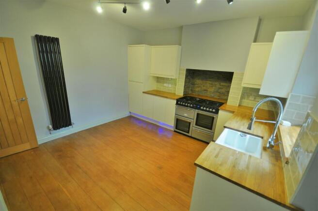 Dining kitchen