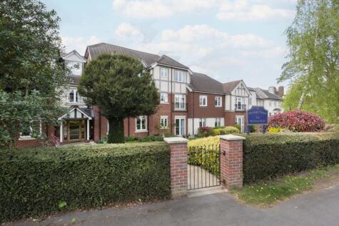 4 Grange Court, 298 Warwick Road, Solihull, B92 7GL