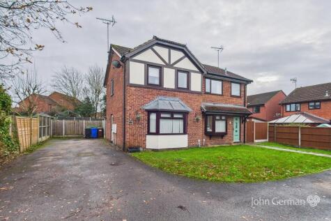 Kestrel Close, Uttoxeter