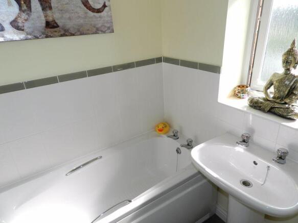 Family Bathroom 