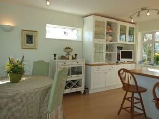Kitchen/Day Room