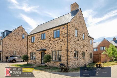 Wyre Crescent, St Neots