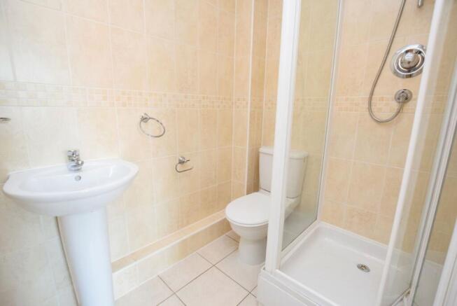 2 bed Flat for sale Image 8