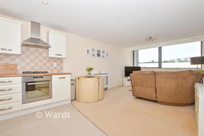Lounge/Kitchen