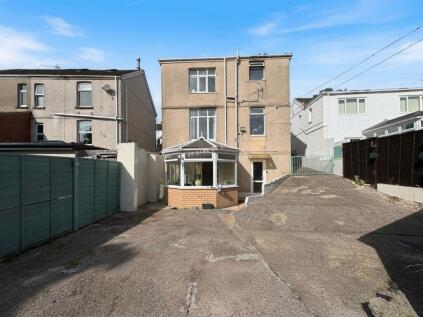 Clydach Road, Ynystawe, SA6