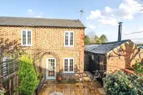 12, Winslow Road, Buckingham MK18 3NJ