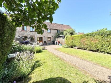 Saffron Cottage, Barn Court, Kirkby in Ashfield