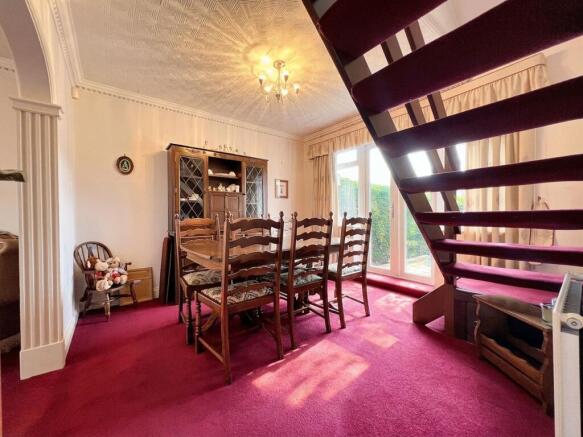3 bed Semi-Detached for sale Image 6