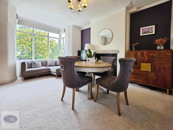 4 bed Semi-Detached for sale Image 4