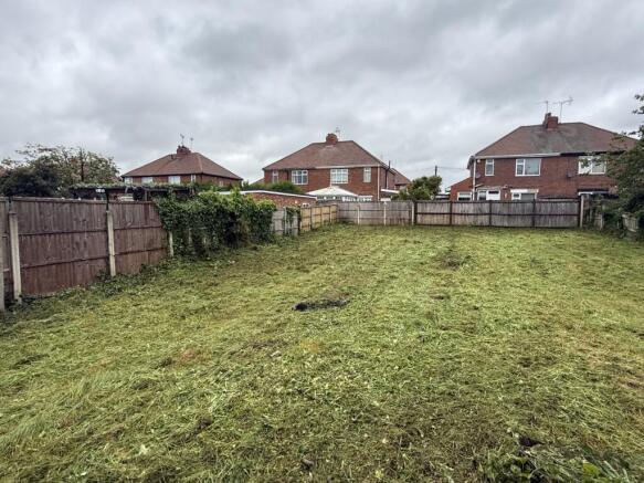 76 Anston Avenue, Worksop, Nottinghamshire S81 7HT photo 4