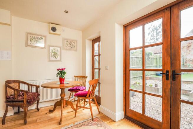 Kitchen/Dining Room