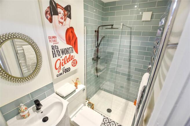Ensuite