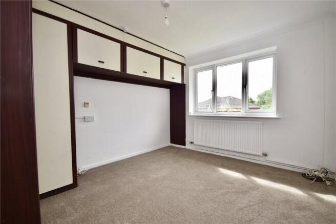 2 bed Semi-Detached Bungalow for sale Image 6