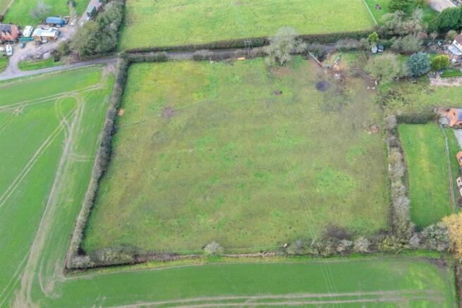 CV9 3NF Land of 7-9-Pipe Lane-004.jpg