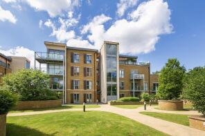 11, Makepeace Court, Blagrove Road, Teddington TW11 0ED