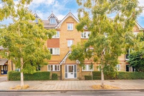 Larkhall Lane, Clapham