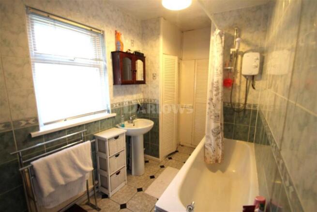 Photo 8