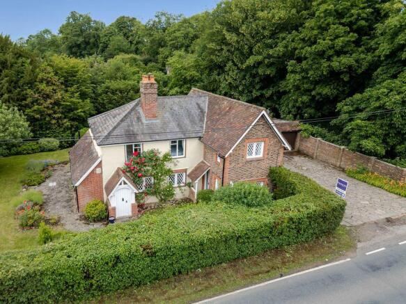 Stansted Cottage.jpg