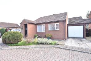 17, Chantry Garth, Colton, Leeds LS15 9DW