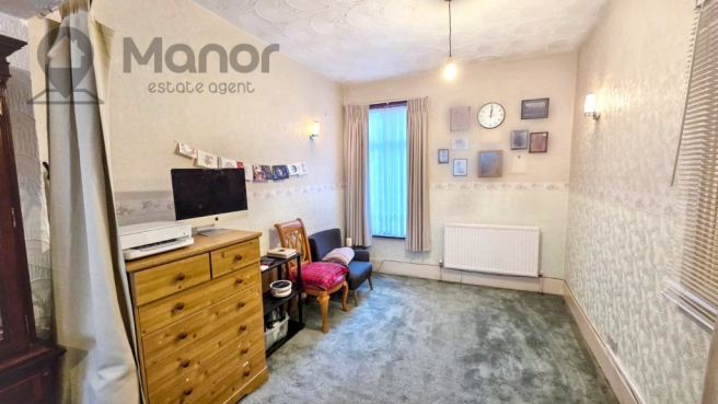 WhatsApp Image 2026-01-09 at 12.56.09 (1)_blurred 