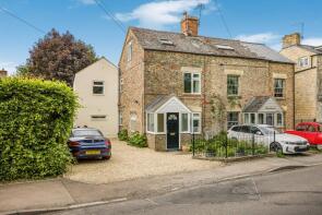 Willow Cottage, Bath Road, Leonard Stanley GL10 3LR