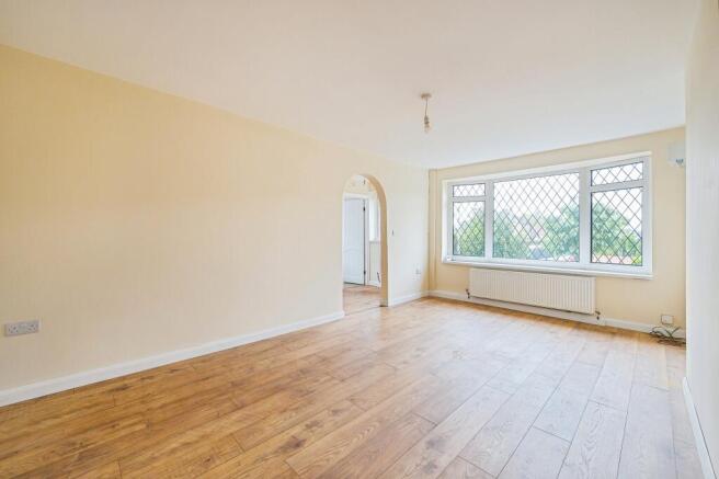 2 bed Semi-Detached Bungalow for sale Image 7