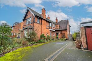 19, Carisbrooke Drive, Nottingham NG3 5DS