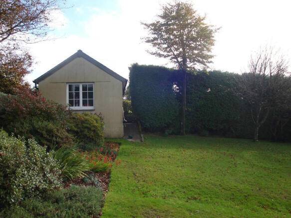 Garden & garage