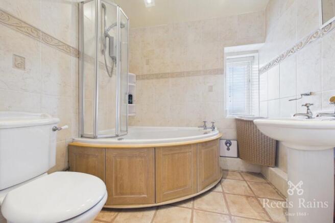 2 bed Terraced for sale Image 10