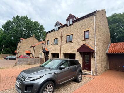 Newby Farm Court, Scarborough, YO12