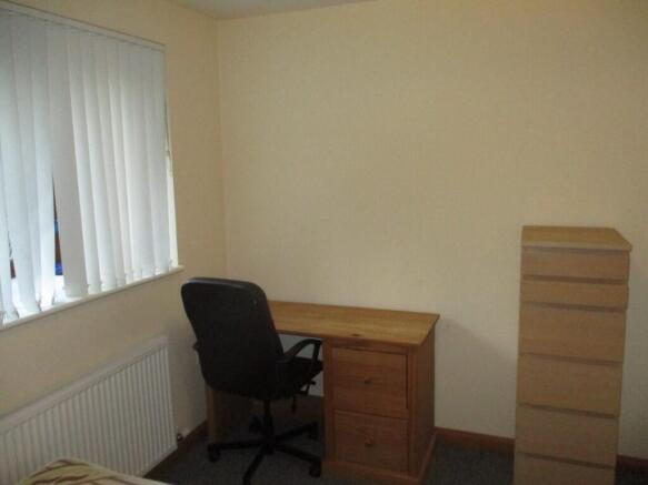 1 bed Semi-Detached to rent Image 11