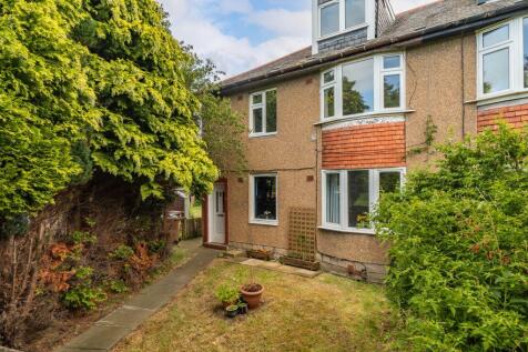 20 Carrick Knowe Drive, Edinburgh, EH12 7EB
