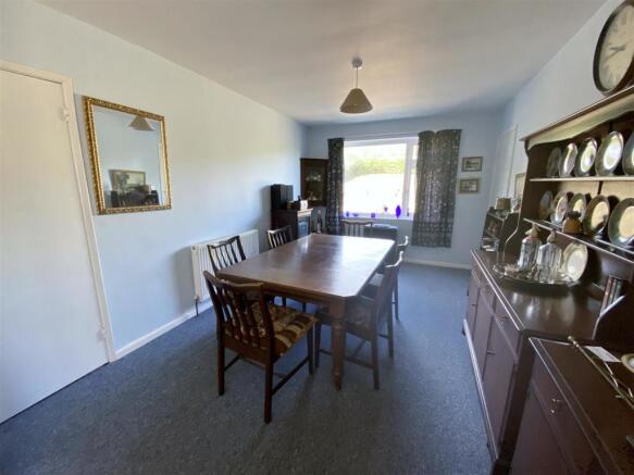 Dining Room: