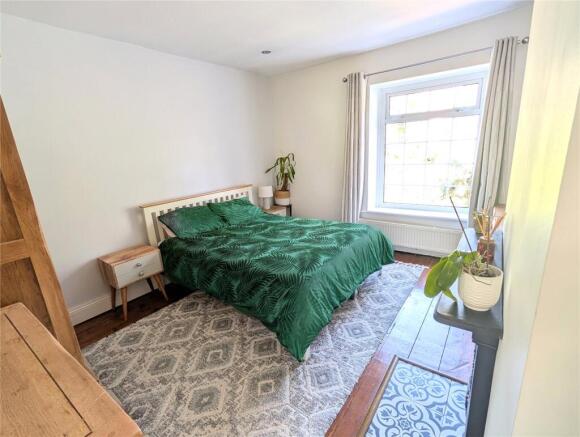 3 bed Terraced for sale Image 5
