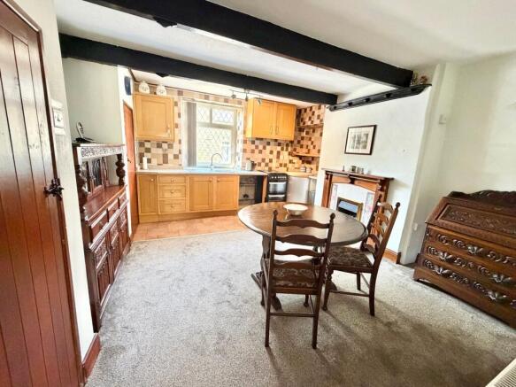 3 bed Terraced for sale Image 6