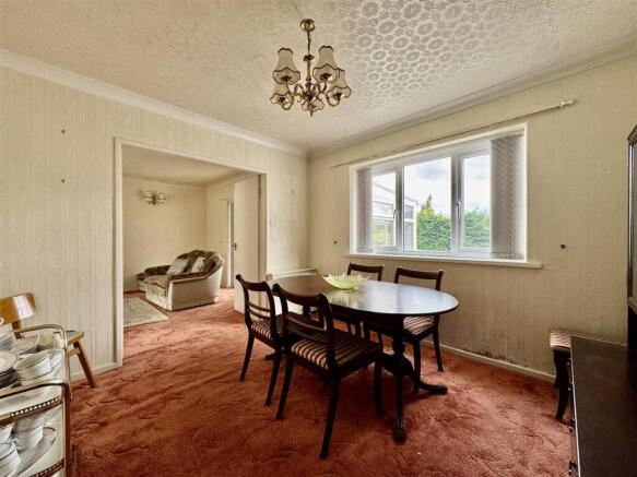 3 bed Semi-Detached for sale Image 10