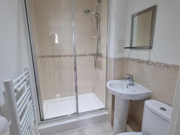 En-suite Bathroom