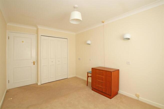 21TM - Bedroom 2.jpg