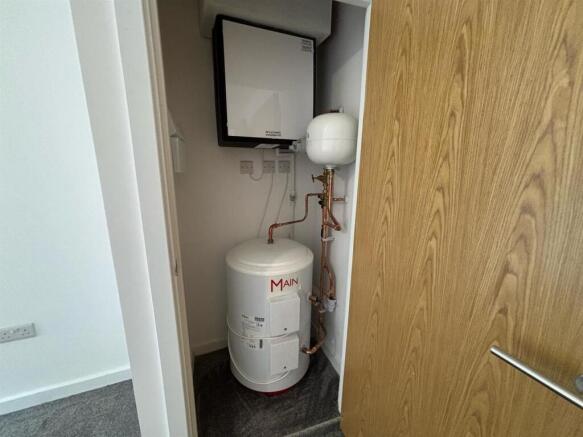 1 bed Apartment to rent Image 8