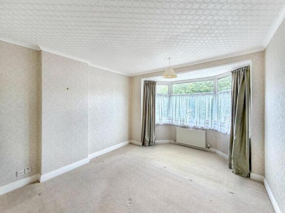 3 bed Semi-Detached for sale Image 7