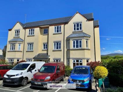 Ruthin, LL15