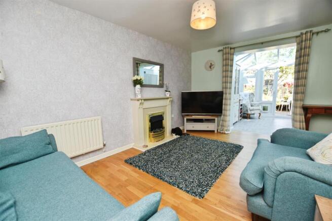 2 bed Terraced for sale Image 6