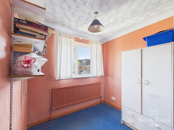 5 bed Semi-Detached for sale Image 10