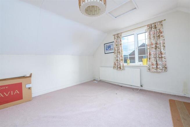 Bedroom over Kitchen