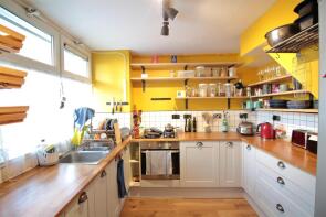 8, Waldron House, Brixton Water Lane, London SW2 1PA