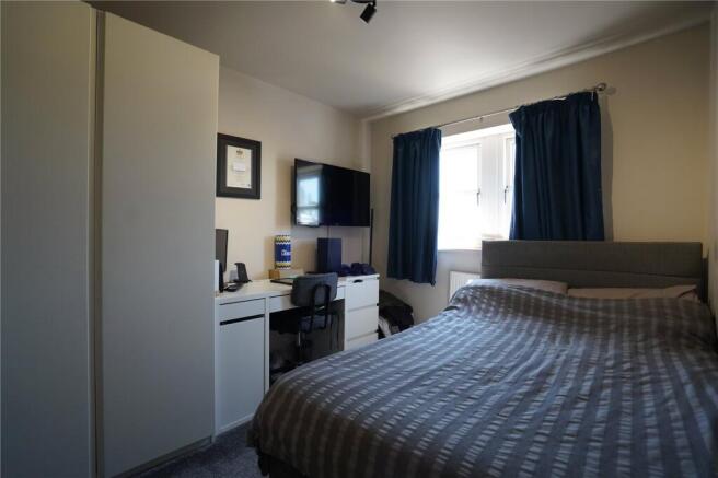 4 bed Town House for sale Image 11