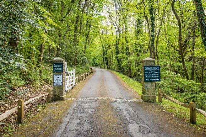 Main Driveway Approach