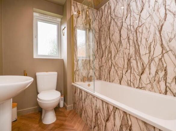 2 bed Semi-Detached for sale Image 10